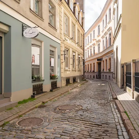 Stylish Old Town On Mucenieku Street Apartment