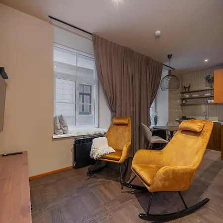 Апартаменти Stylish Old Town On Mucenieku Street Рига